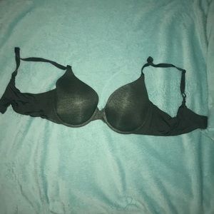 Victoria secret bra!